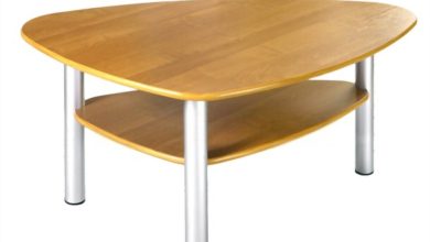 triangular table